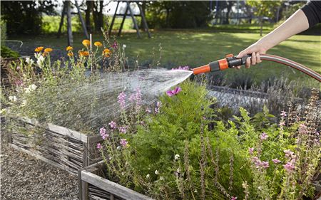 lancia da giardino gardena profi system